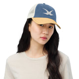 wK Embroidered Mesh Cap